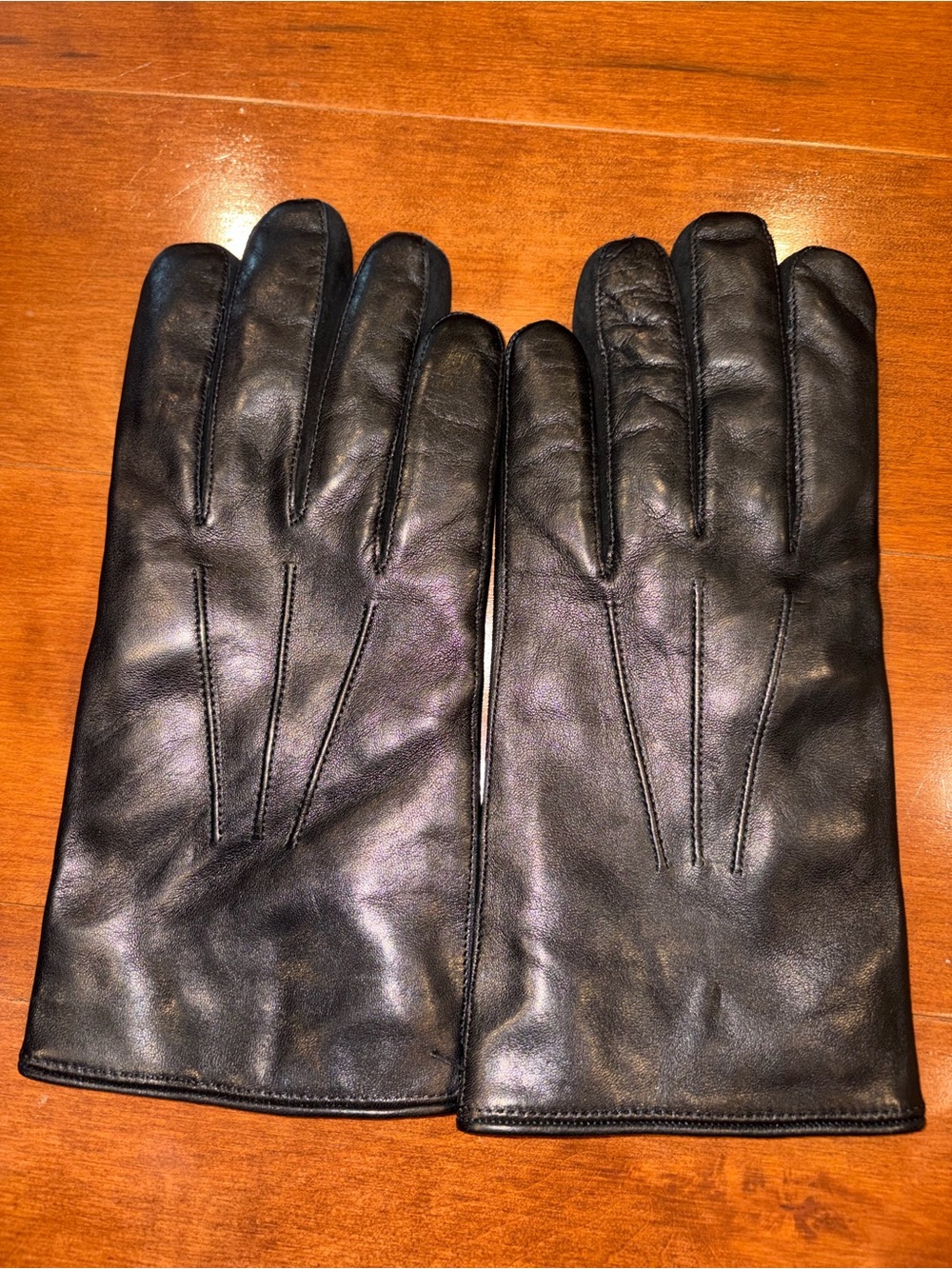Paul Smith Men's Black Leather Dress Gloves - Classic Winter Accessory - Medium